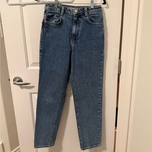 Zara Women's Straight Leg Blue Jeans 99% cotton